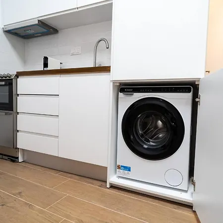 Hermes-modern Comfort In