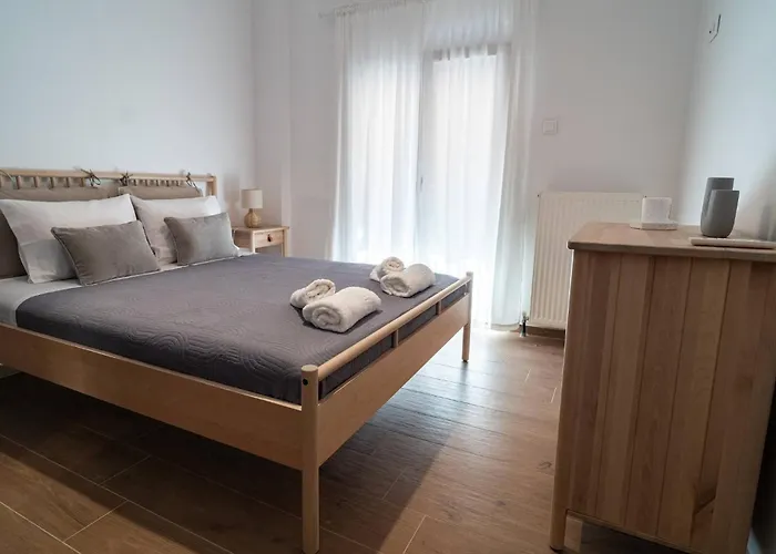 Apartment Hermes-modern Comfort In *